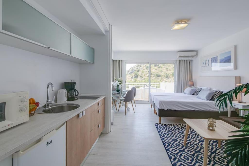 Modern, Xxl Pool, Klima, Fast Wifi, Tennis Alcúdia
